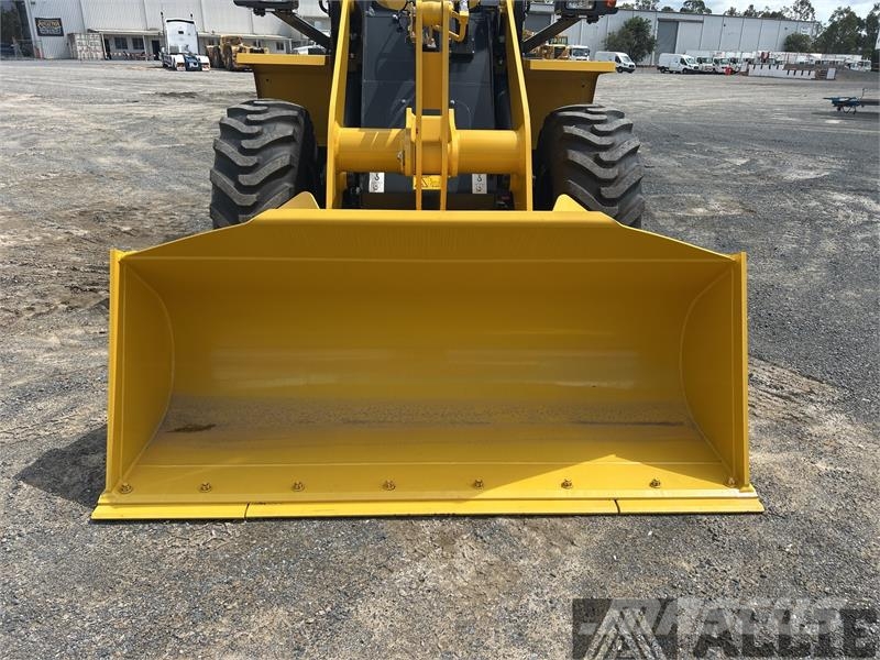 Komatsu WA100-8 Hjullastare