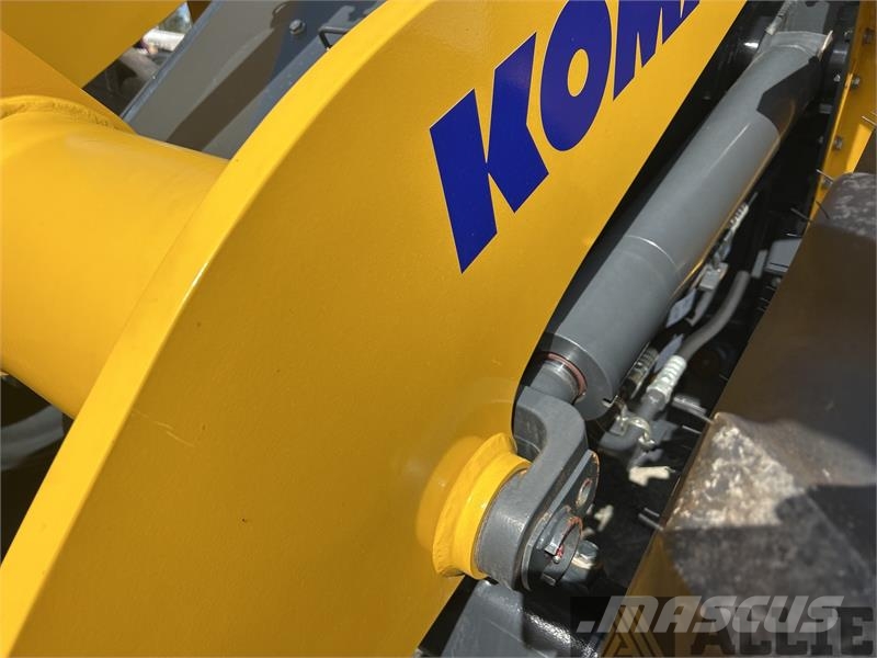Komatsu WA100-8 Hjullastare