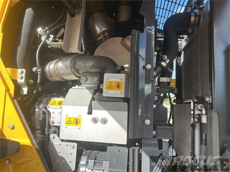 Komatsu WA100-8 Hjullastare