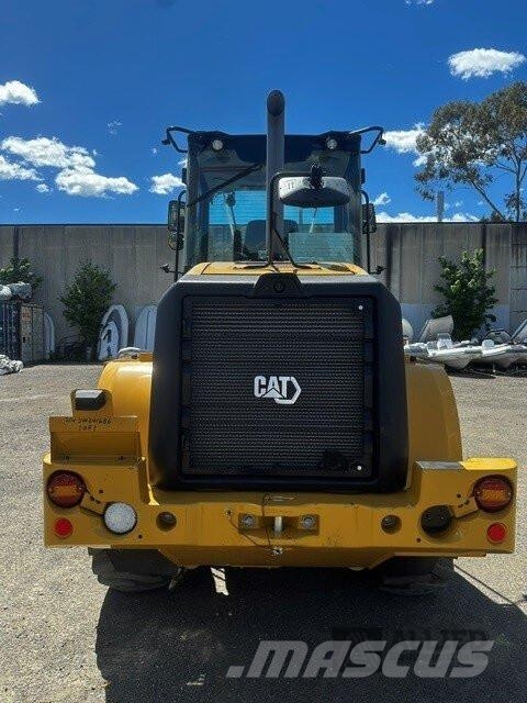 Komatsu WA320-8 Naudoti ratiniai krautuvai