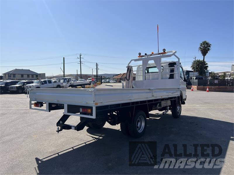 Mitsubishi Fuso FGB71ER6SFBC Tankvogne - vand
