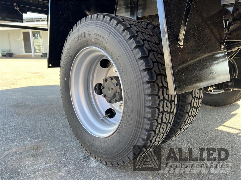 Mitsubishi Fuso FGB71ER6SFBC Tankvogne - vand
