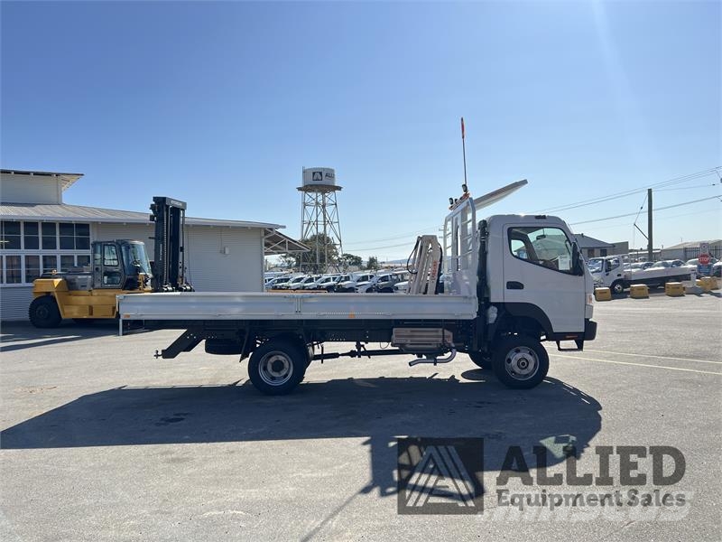 Mitsubishi Fuso FGB71ER6SFBC Tankvogne - vand