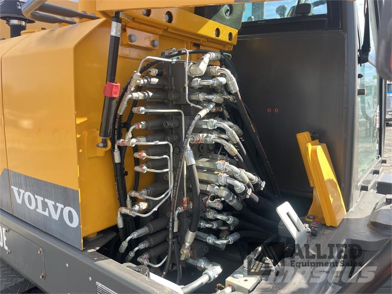 Volvo EW60E 旋轉式挖土機/掘鑿機/挖掘機