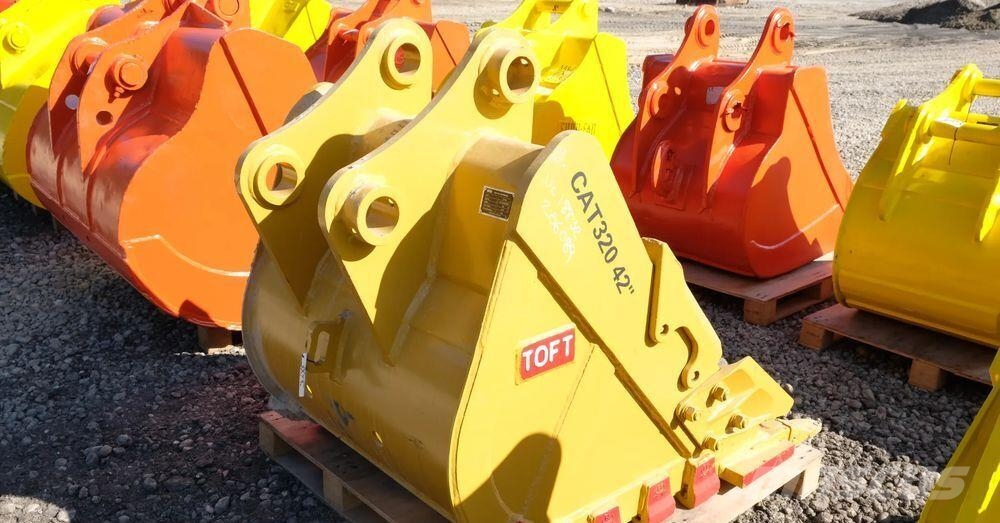 CAT 320 Kašike / Korpe