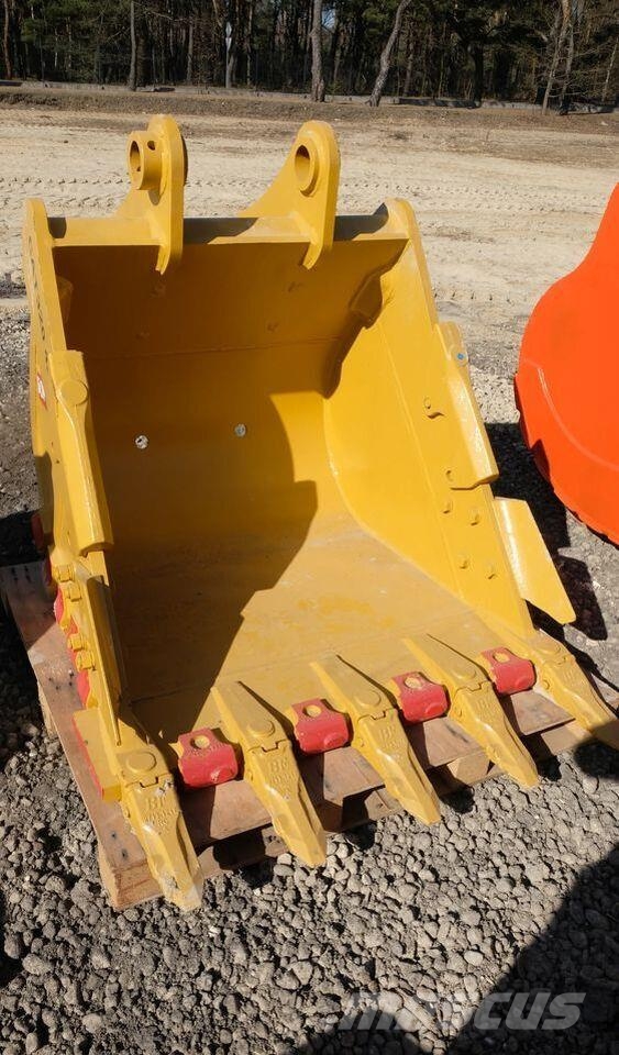 CAT 320 Kašike / Korpe