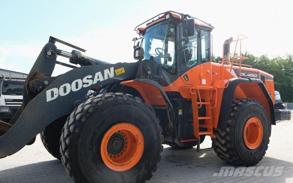 Doosan DL450 Wheel loaders