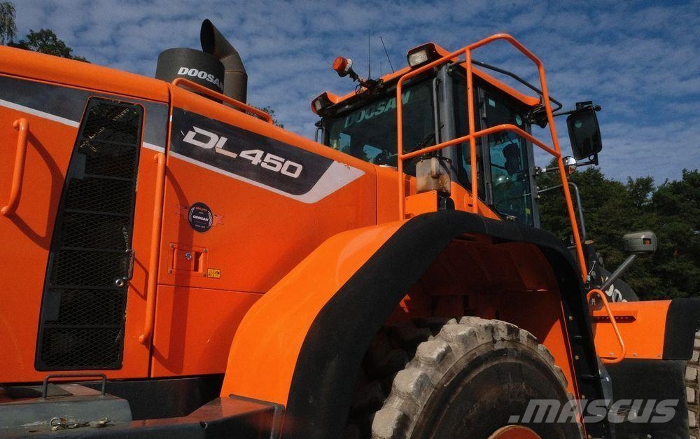 Doosan DL450 Wheel loaders