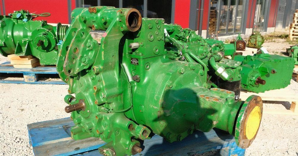 John Deere 5090R Převodovka