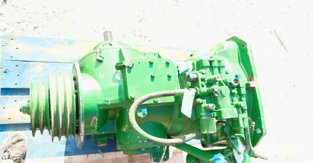 John Deere Przekladnia kątowa napędowa DE19203 kąbajn kosiark Otros componentes