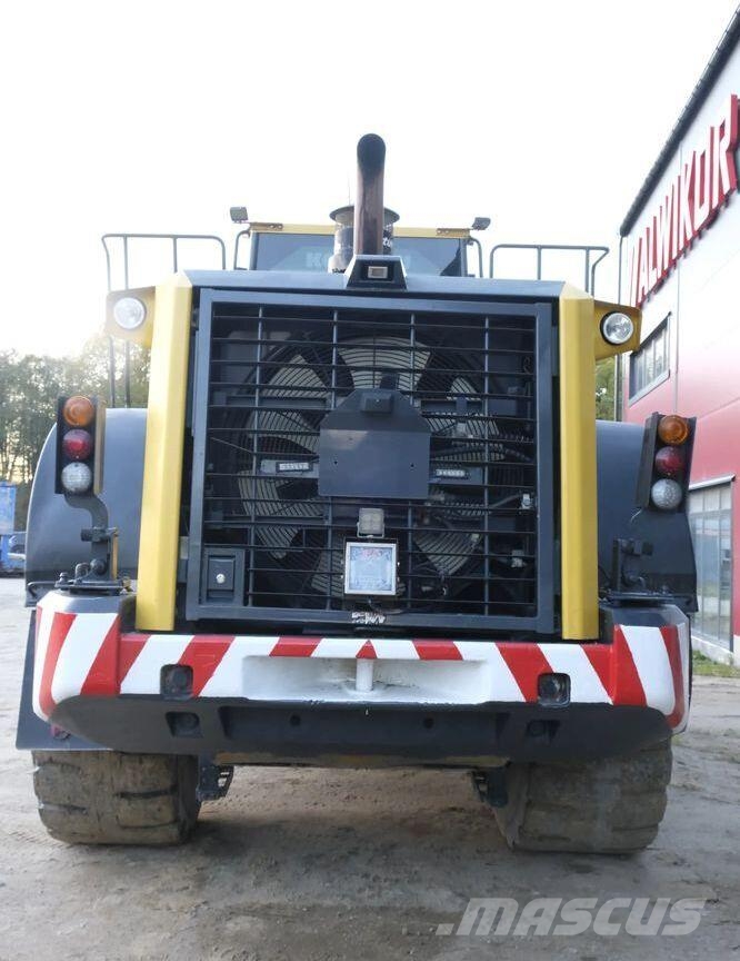 Komatsu WA470-7 Фронтальні навантажувачі