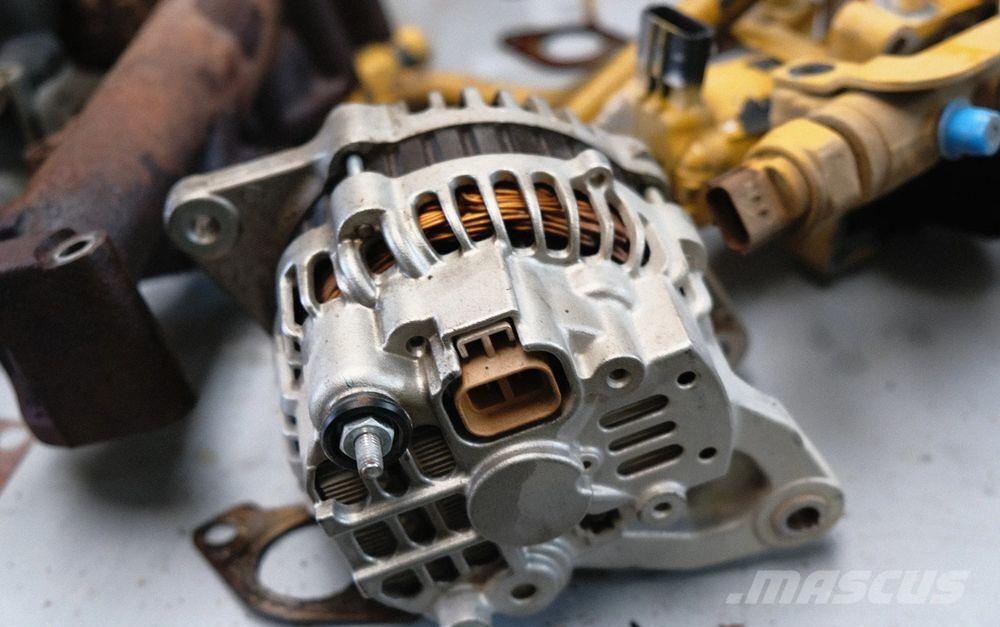 Kubota alternator oryginał cat c,3,3 oryginał cat model V إلكترونيات
