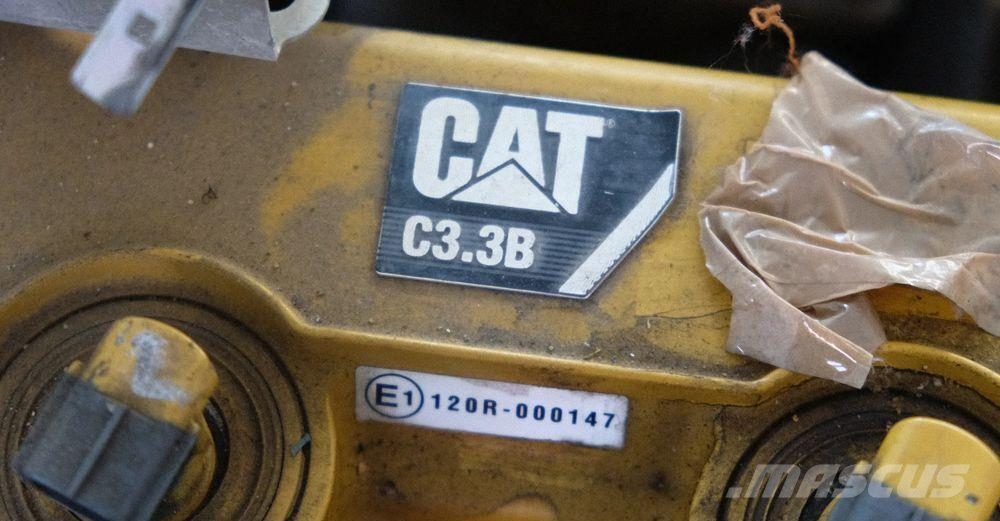 Kubota Pompa paliwa cat c3.3 model V3307-CR_TE4B-CTP-2R c Transportation - Others