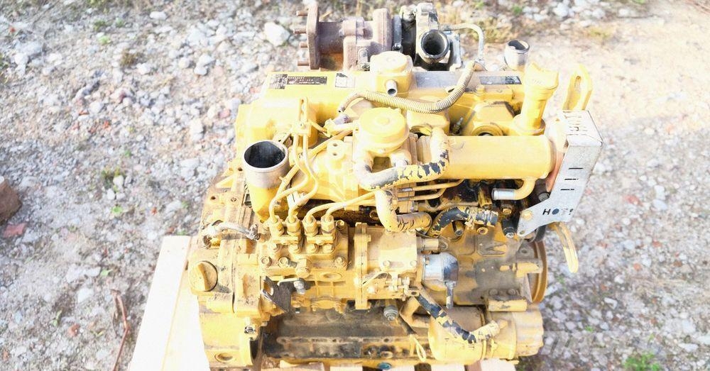 Kubota silnik caterpillar c3.3 B CDI-T-ET03 V3307na częśc Двигуни