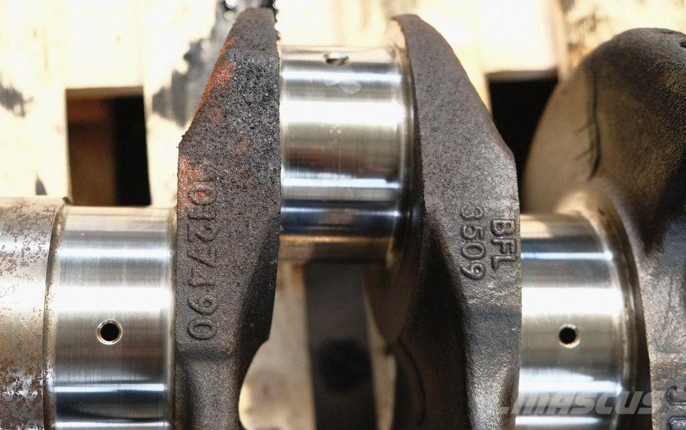 Liebherr  Двигатели