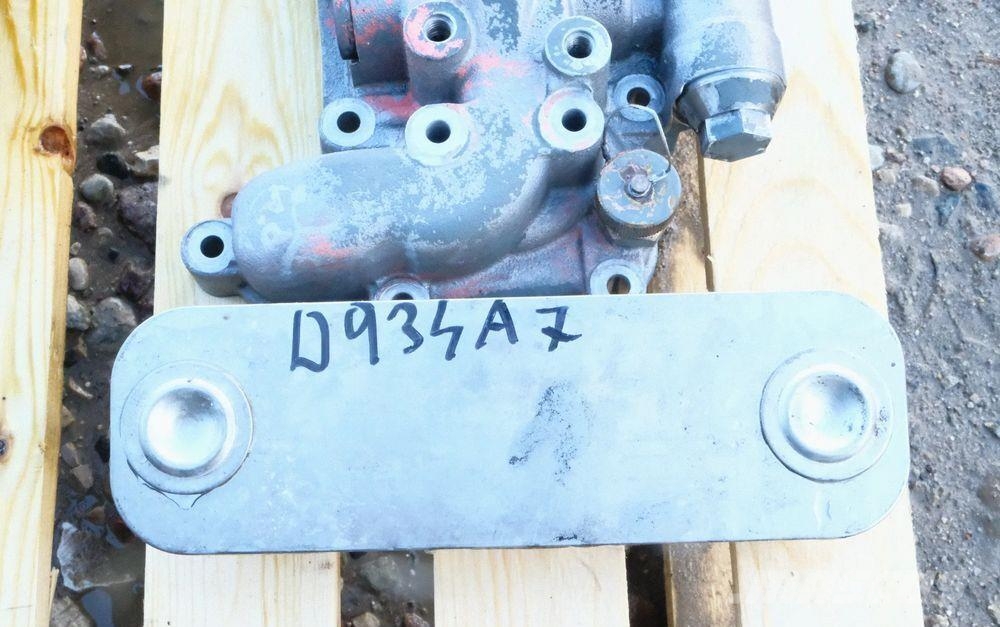 Liebherr Chłodnica oleju płynu D934 A7 kod 10127225, 7.014l Moteur