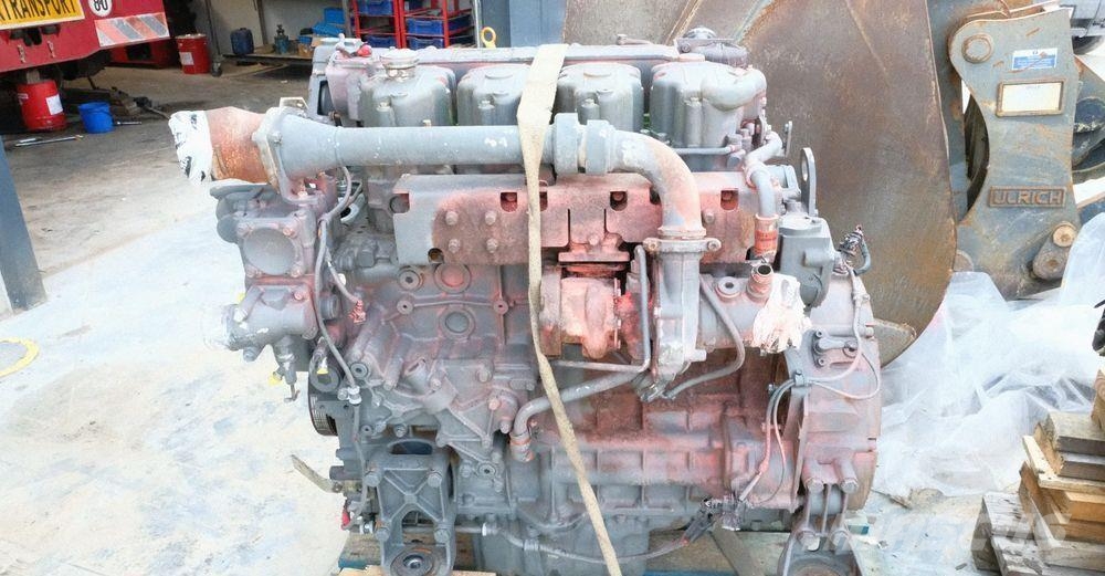 Liebherr D934S Двигуни