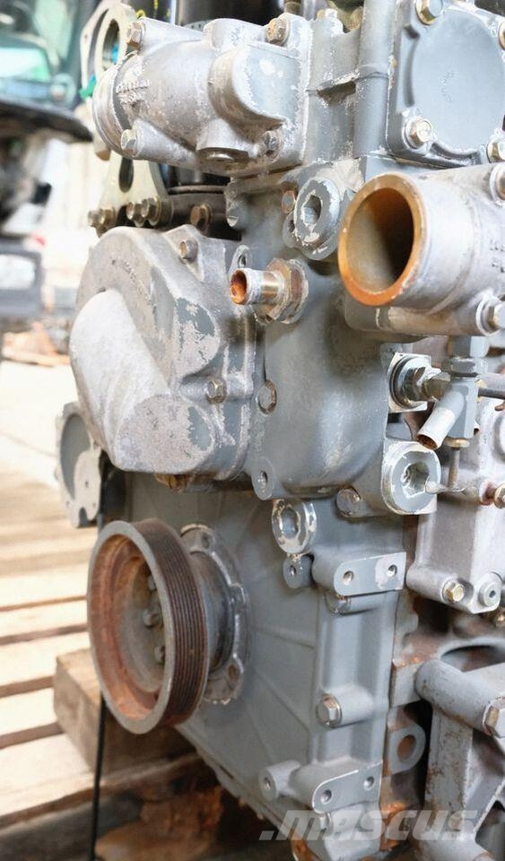 Liebherr D934S,A6 Motoren