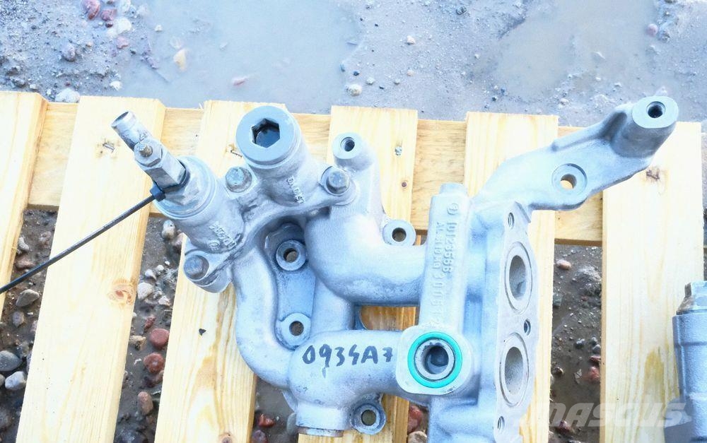 Liebherr kolektor chłodzenia D934 A7 kod 10127225, 7.014lit Moteur
