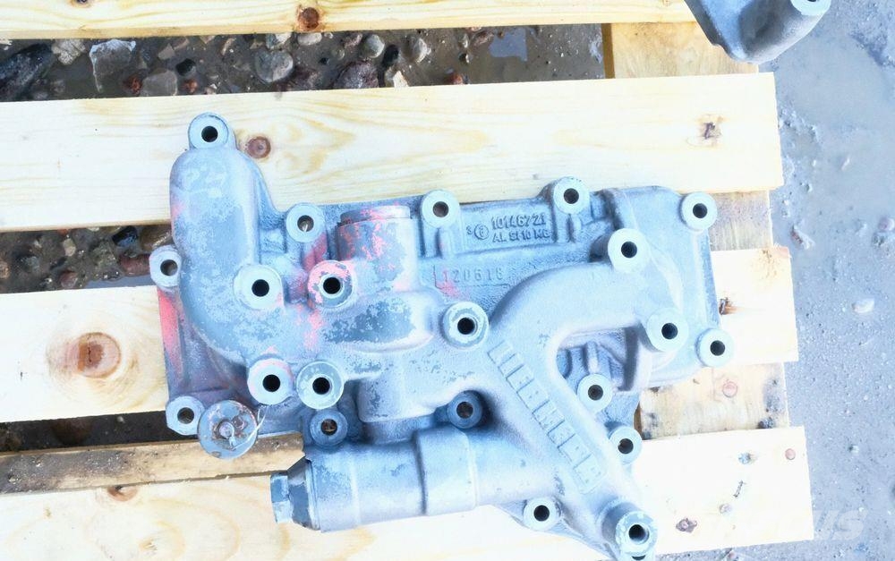Liebherr Obudowa chłodnicy oleju plynu D934 A7 kod 10127225 Moteur