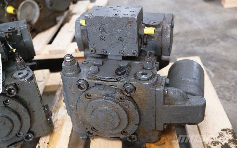 Liebherr Pompa jazdy ładowarki A4VG71 do L524,L526,L538, 55 Гідравліка