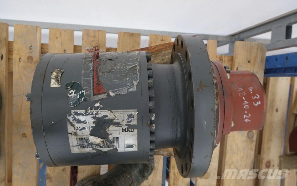 Liebherr reduktor obrotu SAT 275/261 R906,R916,R922,R926 Коммерческий транспорт - Другие