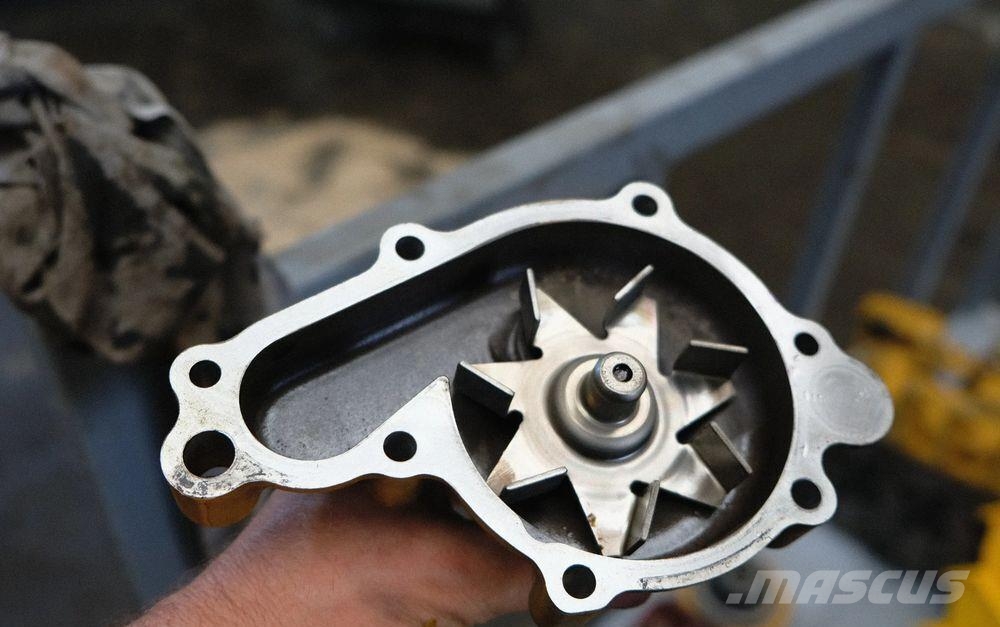 spare part - cooling system - engine cooling pump Motoren