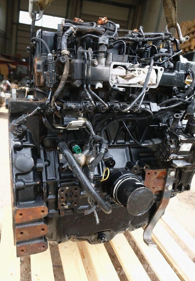 Yanmar 4TNV98CT-WTB Motori