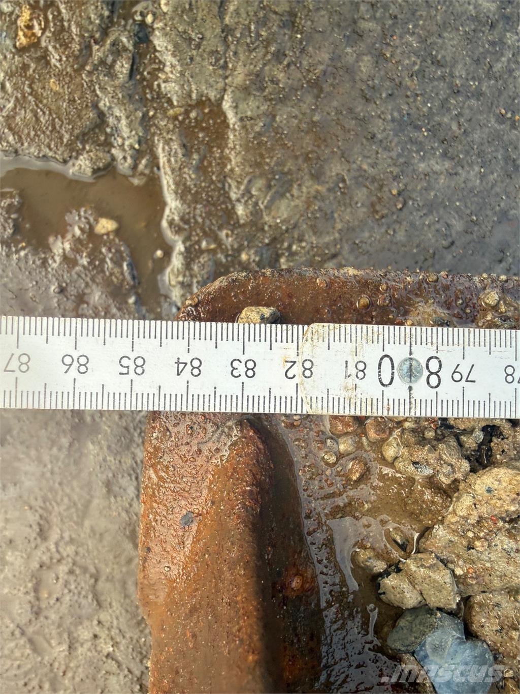 2850mm Naži