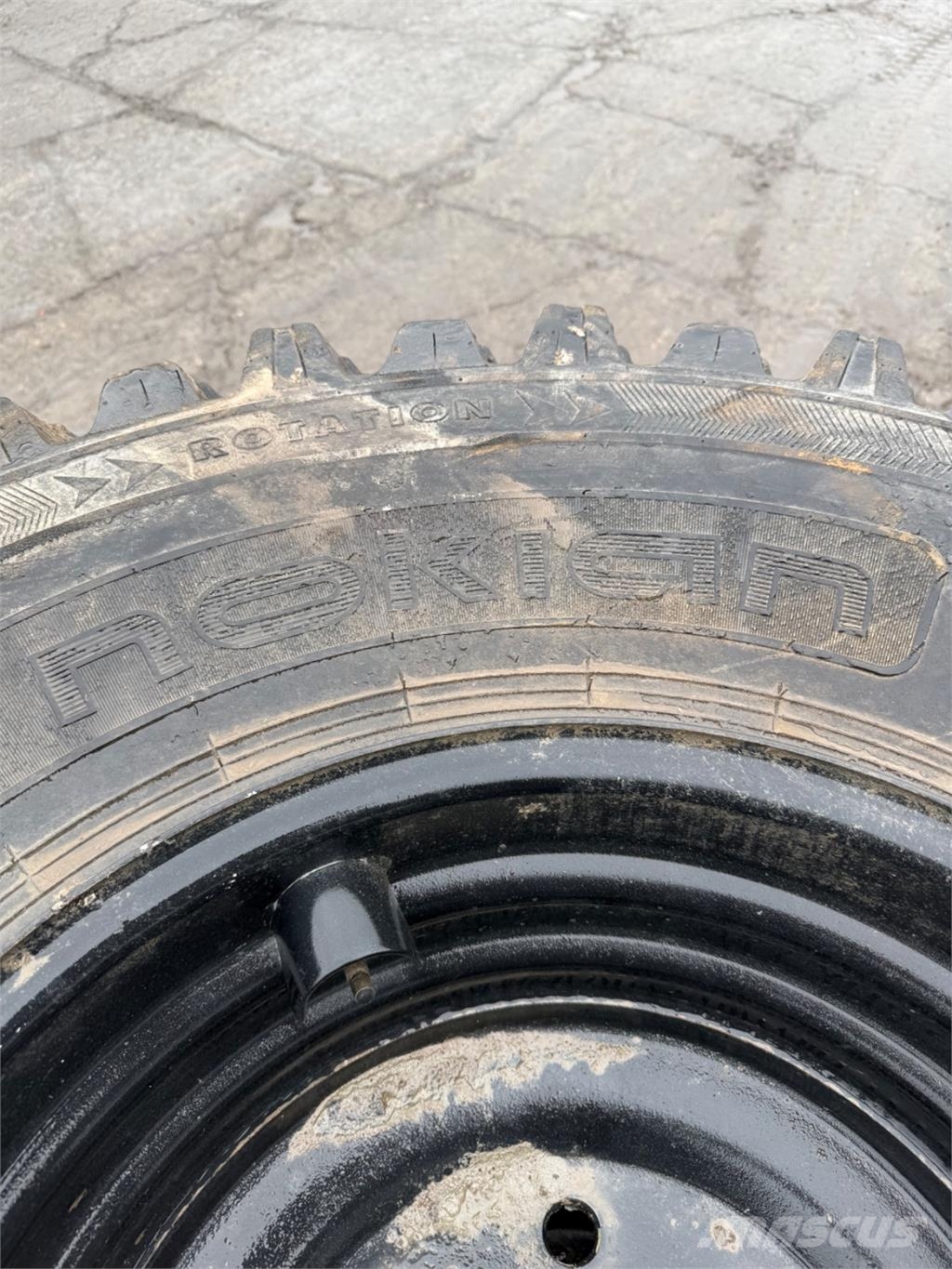 500/70-24 Pneumatici, ruote e cerchioni