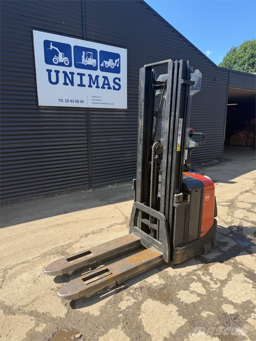 BT SPE125 Apiladores manuales