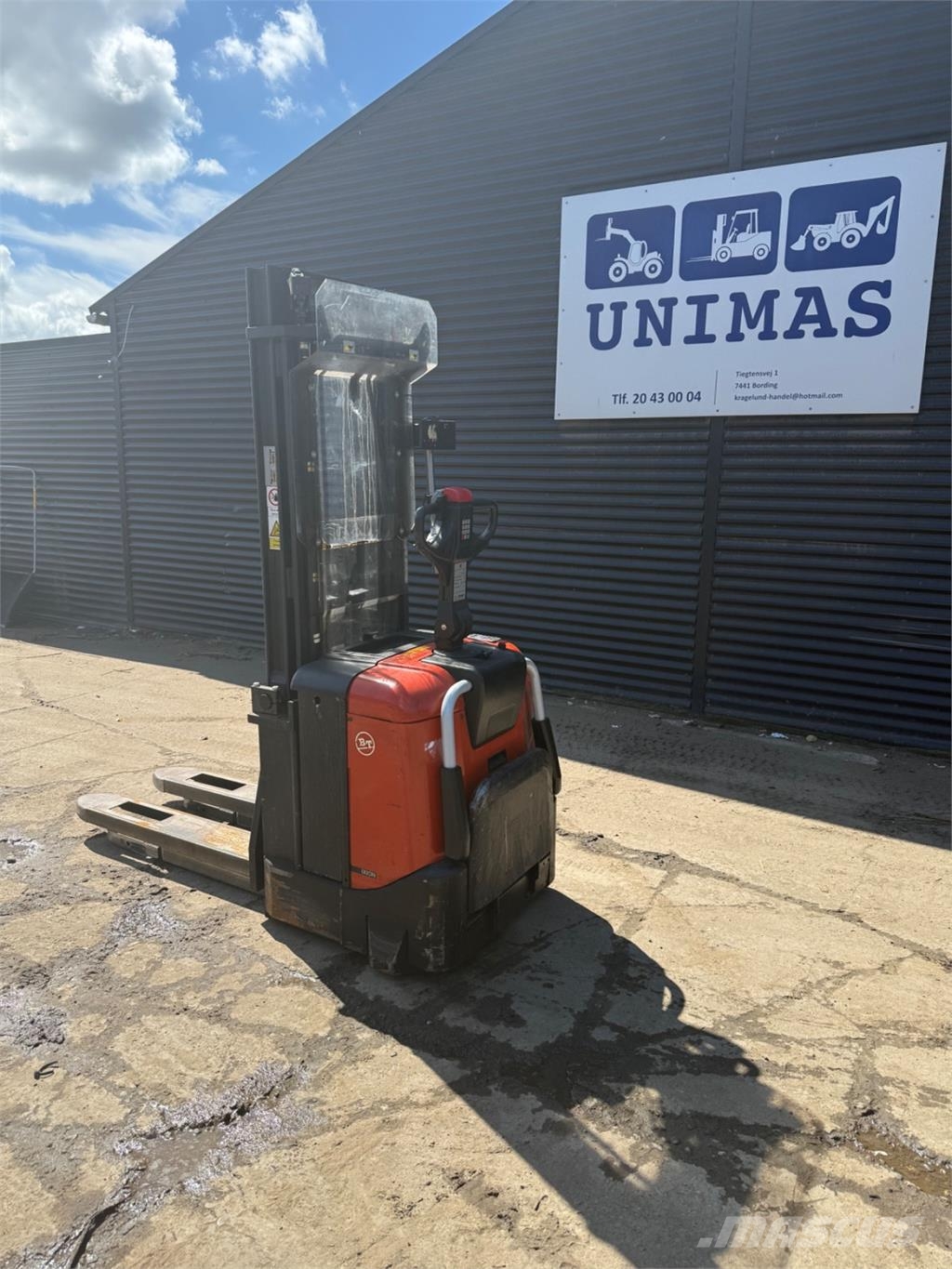 BT SPE125 Apiladores manuales