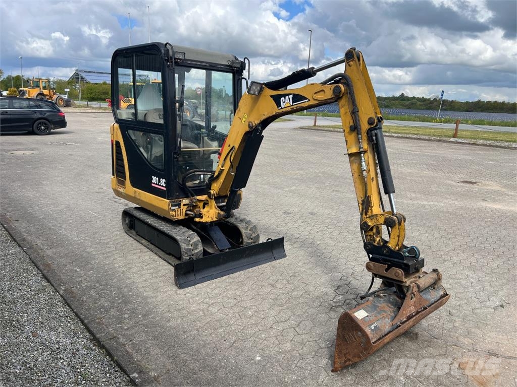 CAT 301.8 C minigraver / 3 Skovle Miniexcavadoras