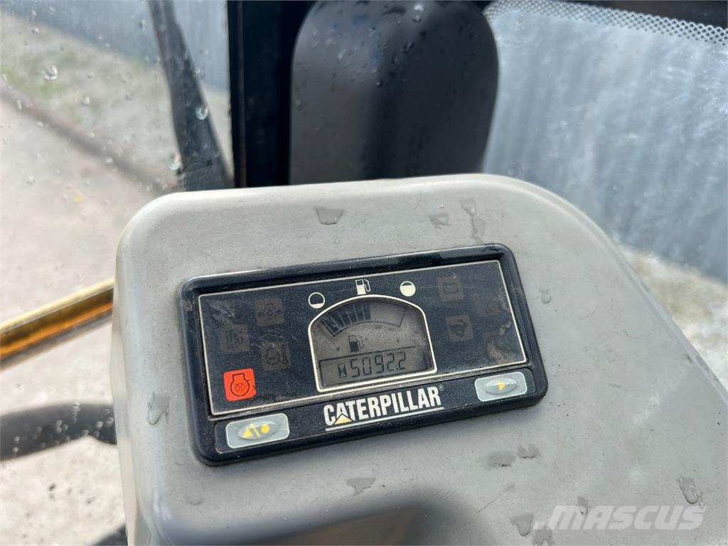 CAT 301.8 C minigraver / 3 Skovle Miniexcavadoras