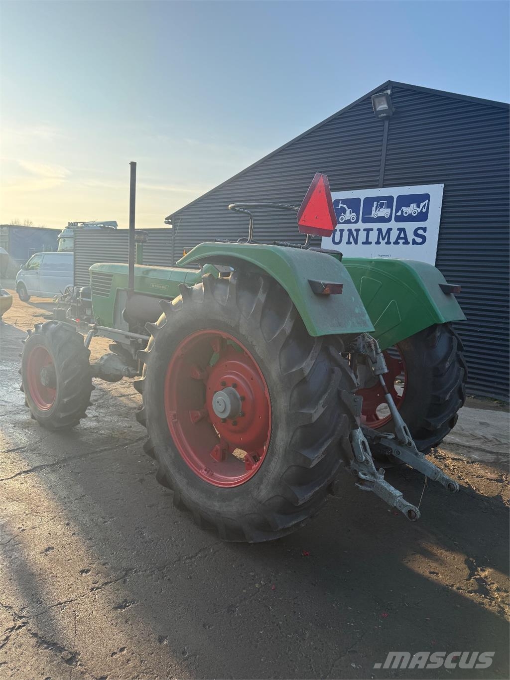 Deutz D10006A-S Traktorok