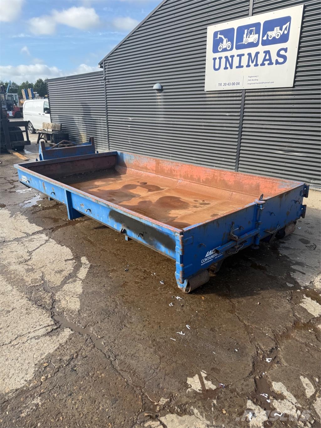 Entreprenør container Фургони
