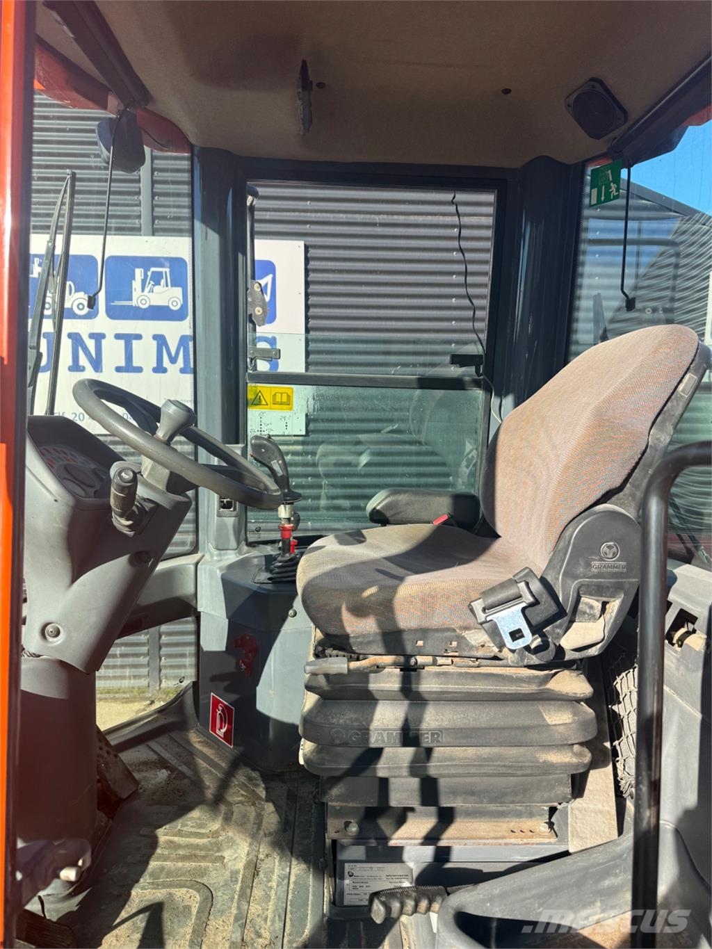 Fiat-Hitachi W50 Kolesni nakladalci