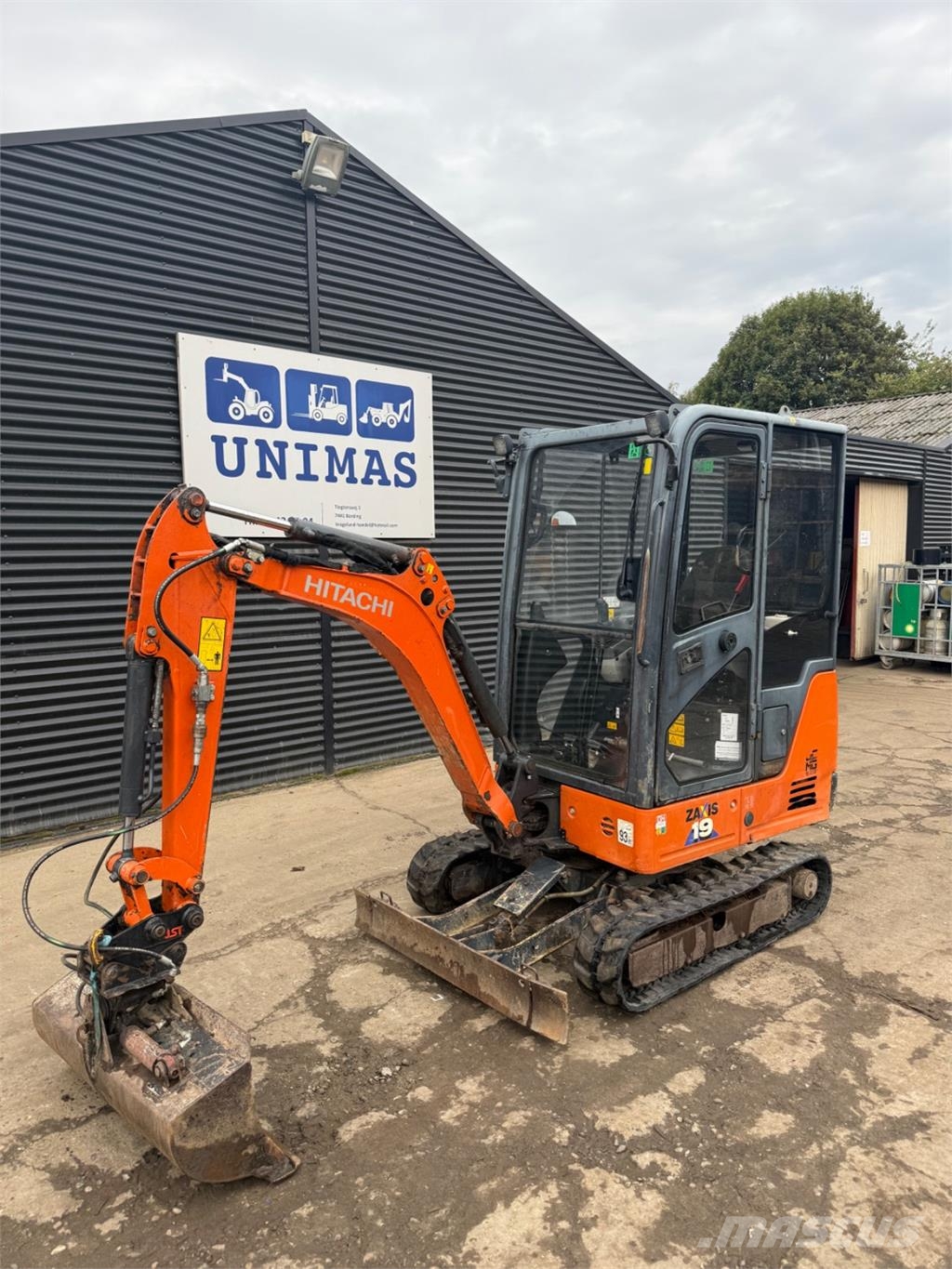 Hitachi ZX19 Miniescavatori
