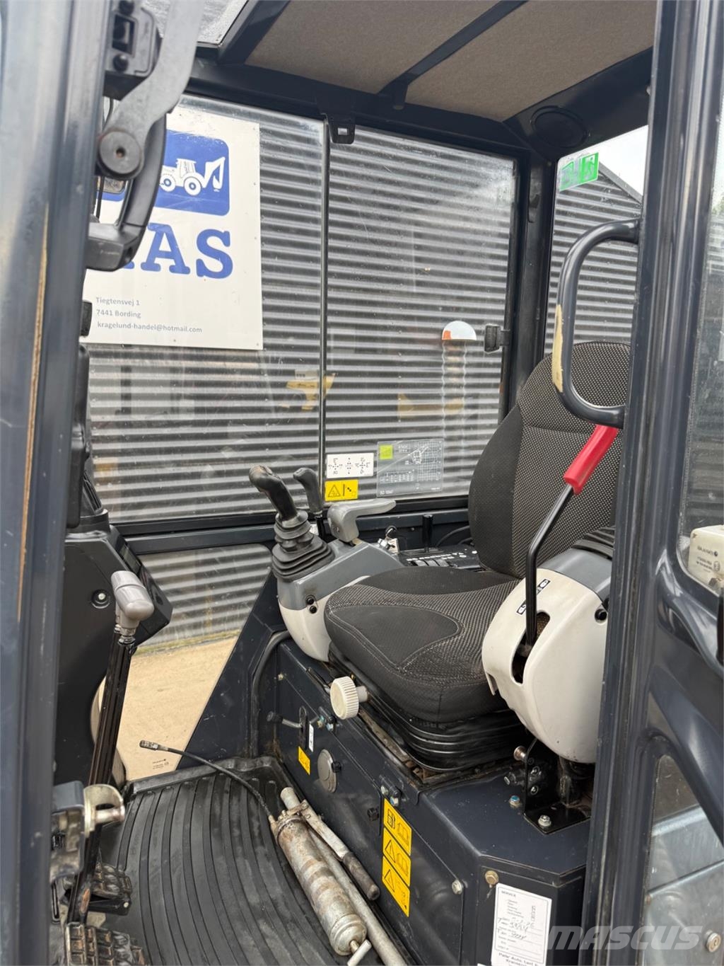 Hitachi ZX19 Miniescavatori