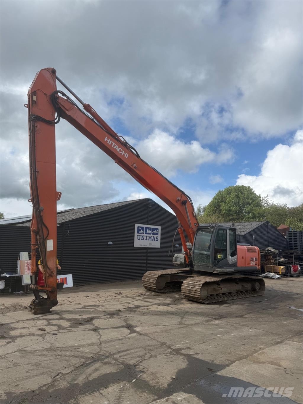 Hitachi ZX210 Escavatori cingolati