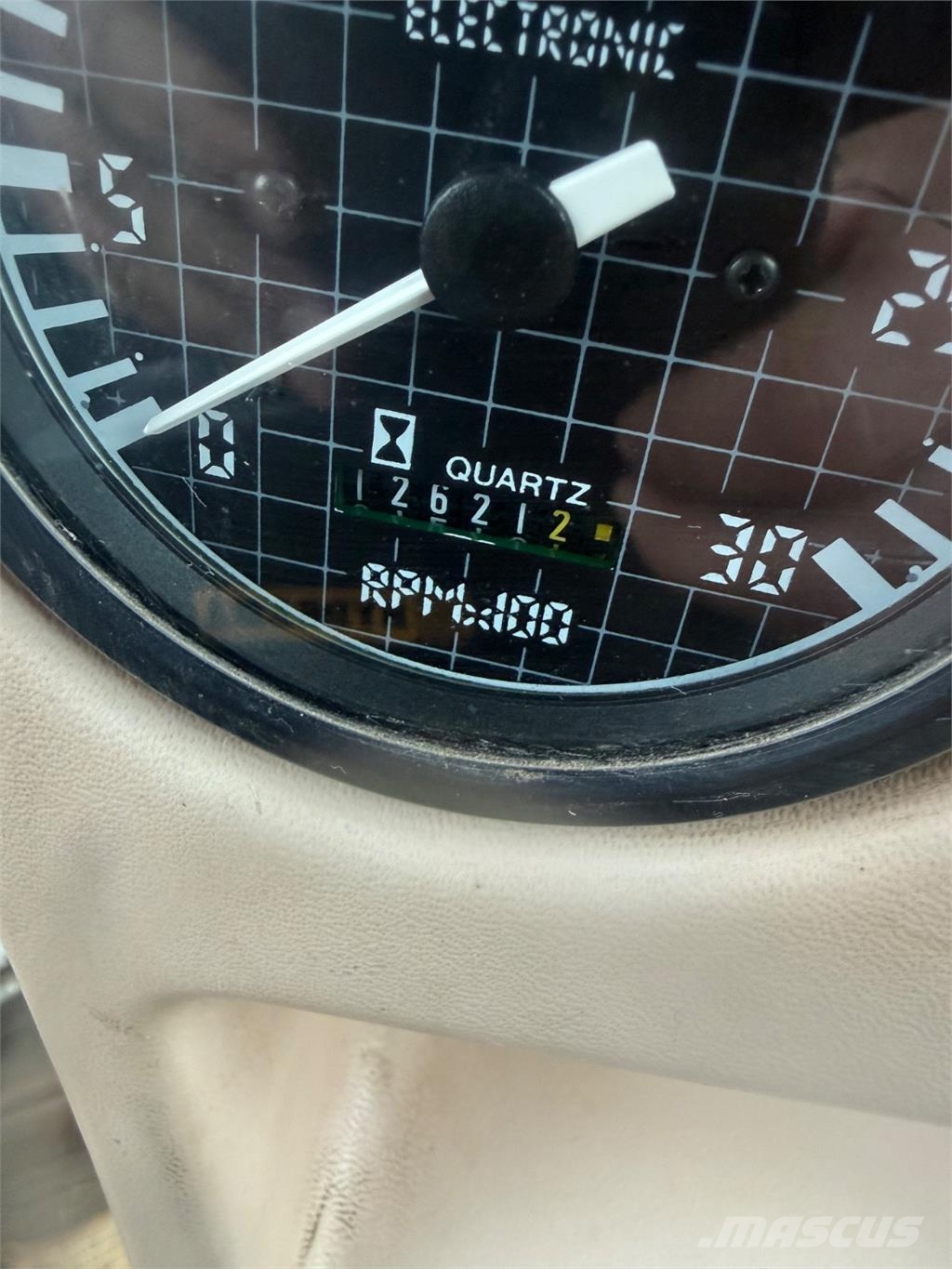 Hydrema 906B Rovokopači