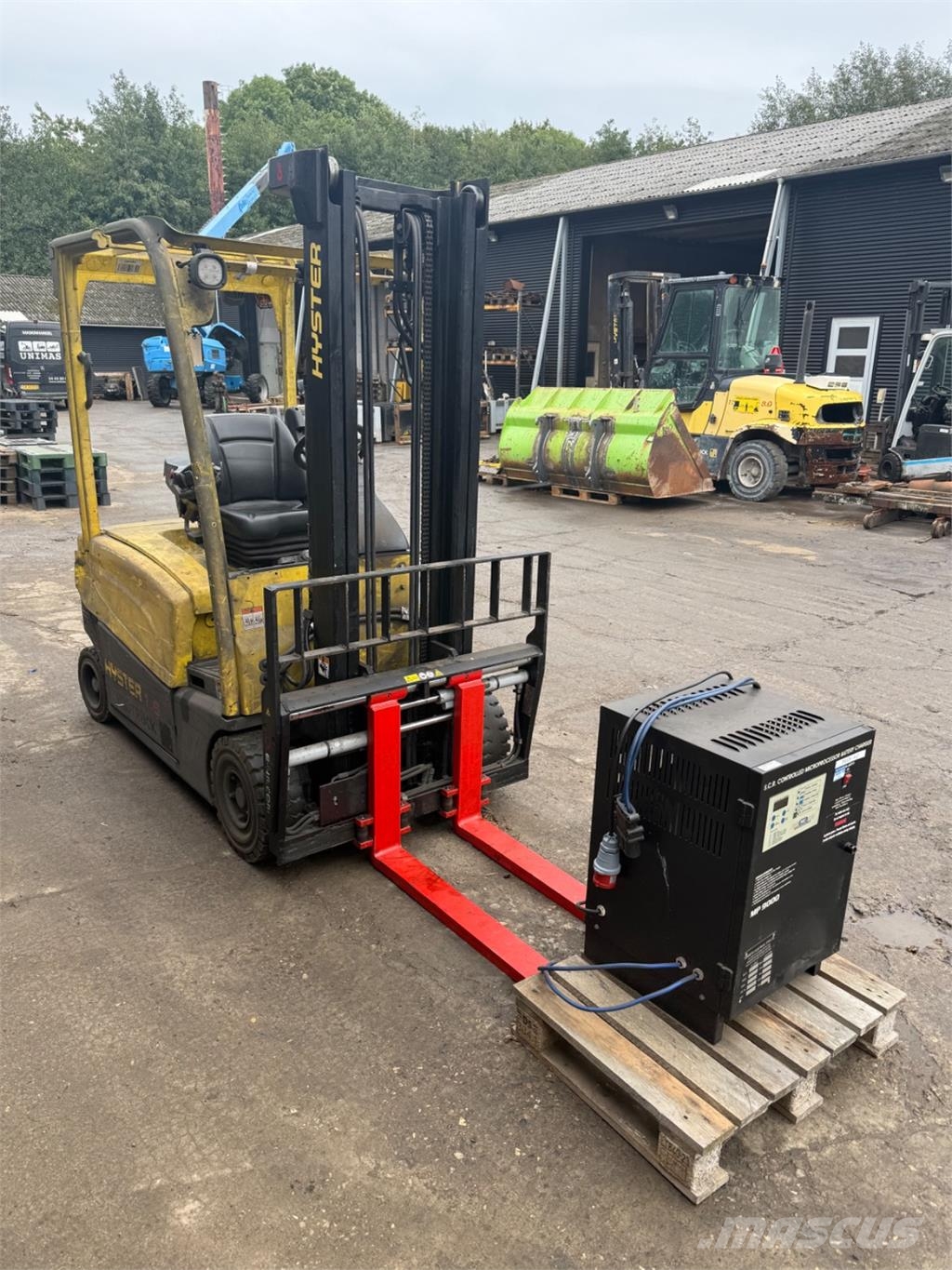 Hyster J1.6XN Elektrikli forkliftler