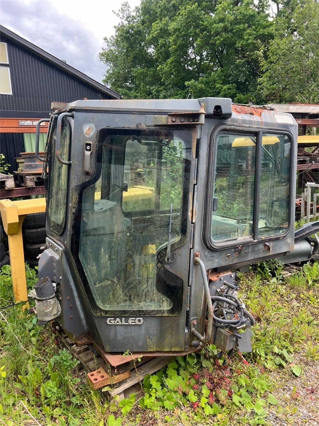 Komatsu D65PX-15 Гусеничные бульдозеры