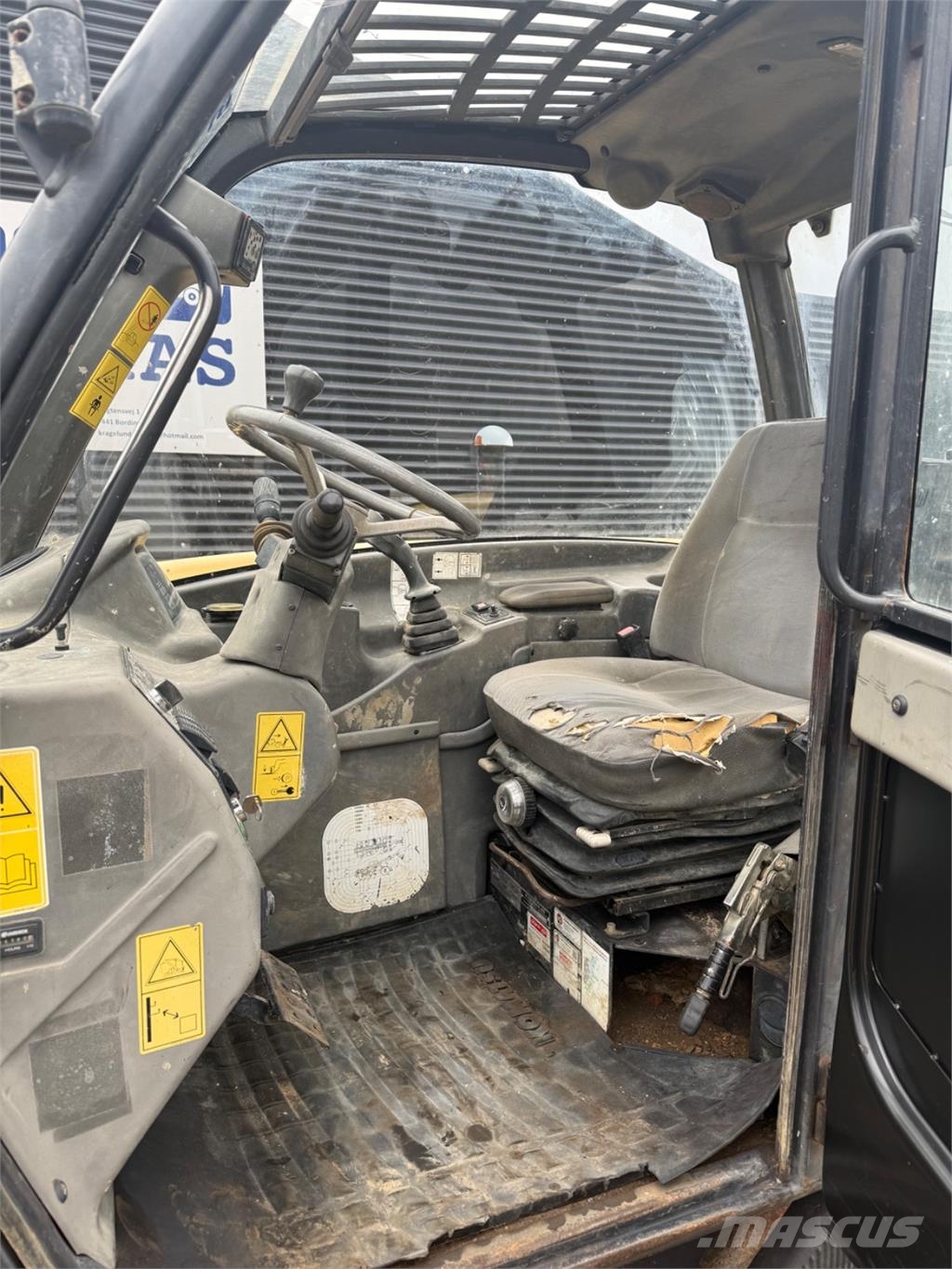 Komatsu WH608 Teleskoplæssere