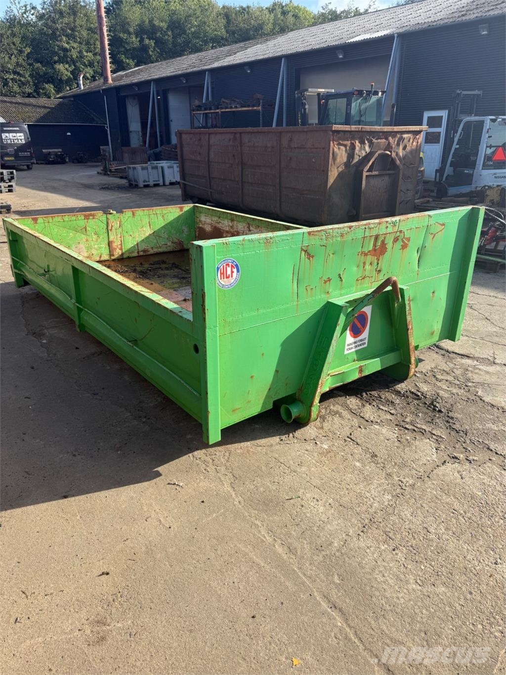 Krogcontainer Фургони