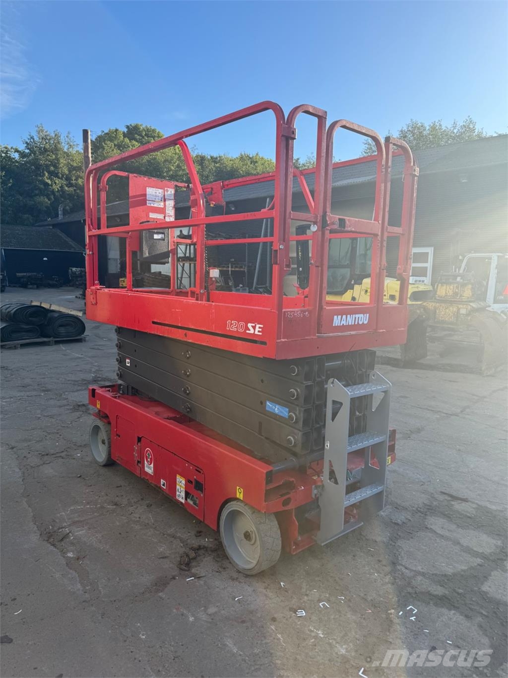 Manitou 120SE-2 Ножничные подъемники