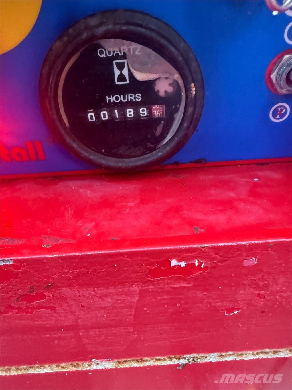 Mantall XE100W Škarjaste dvižne ploščadi