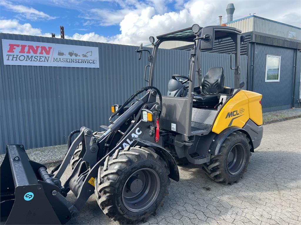 Mecalac MCL6+ / Skovl og pallegafler Minicarregadeiras