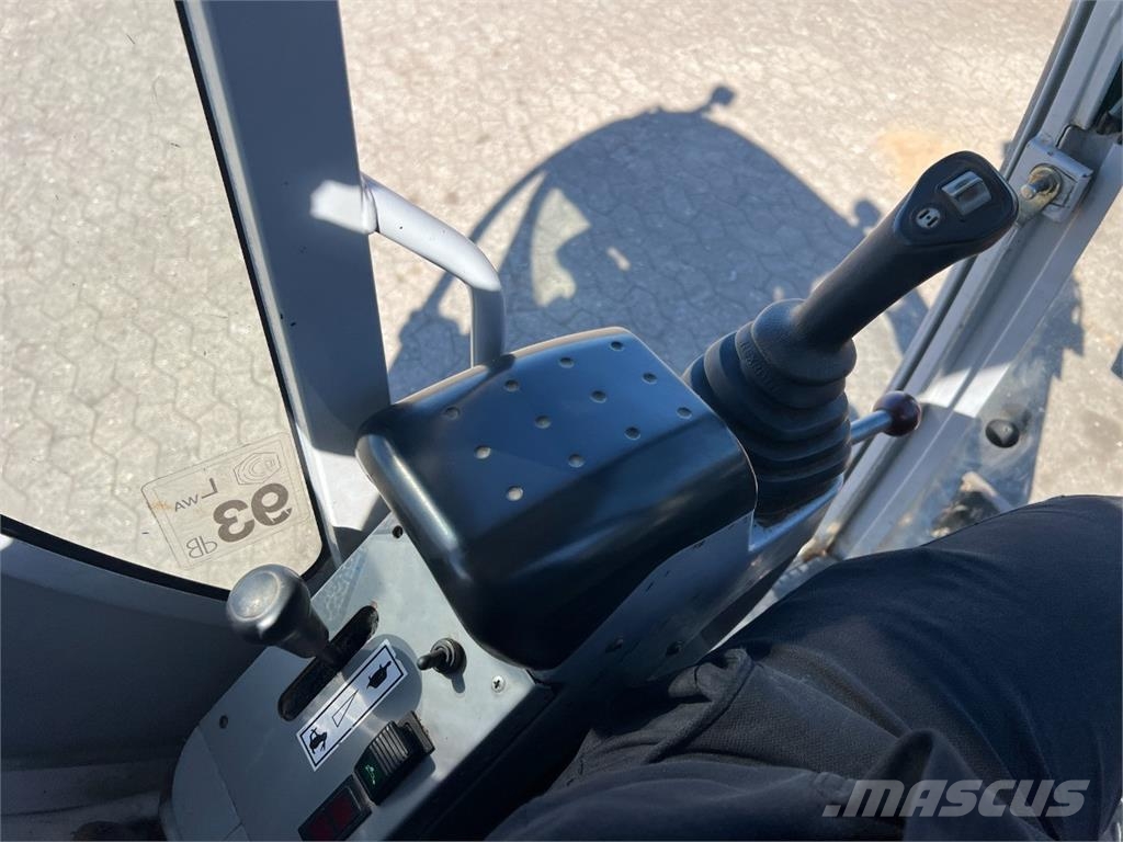 Neuson Velholdt Neuson 1903RD حفارات صغيرة أقل من 7 طن (حفارات صغيرة)