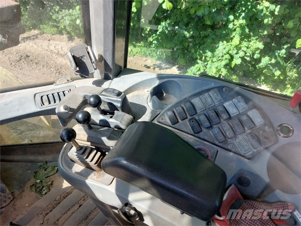 New Holland W170B Kolesni nakladalci